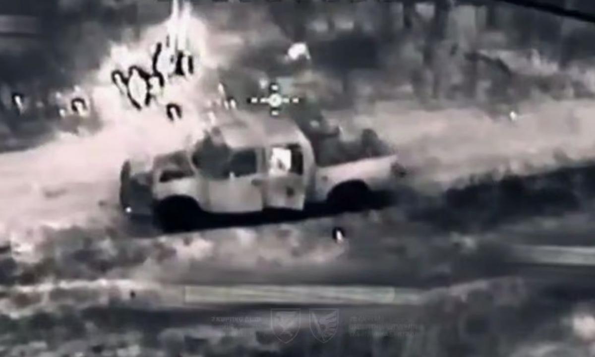 „Desanto vietos gausiai nusėtos kūnais“ – jie puola Pokrovsko kryptimi (Video)