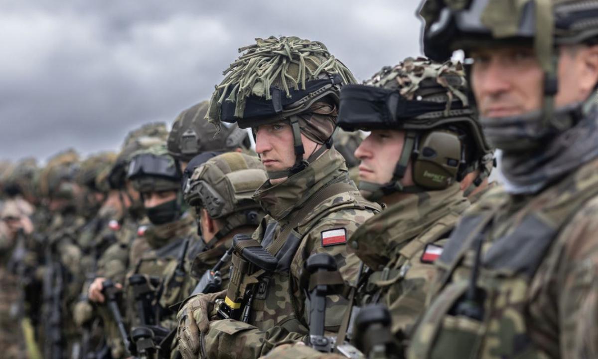 NATO pabaigos pradžia? Trumpas meta kortas: JAV kariai paliks „nelojalias“ šalis