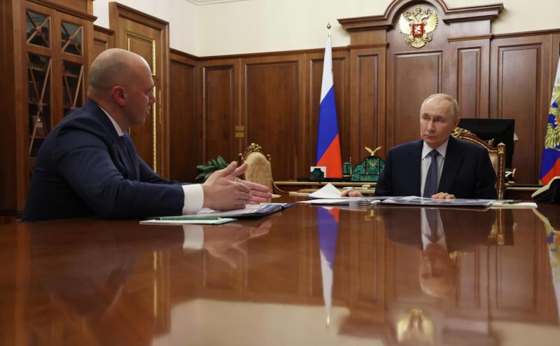 Aleksejus Besprozvannychas su Putinu