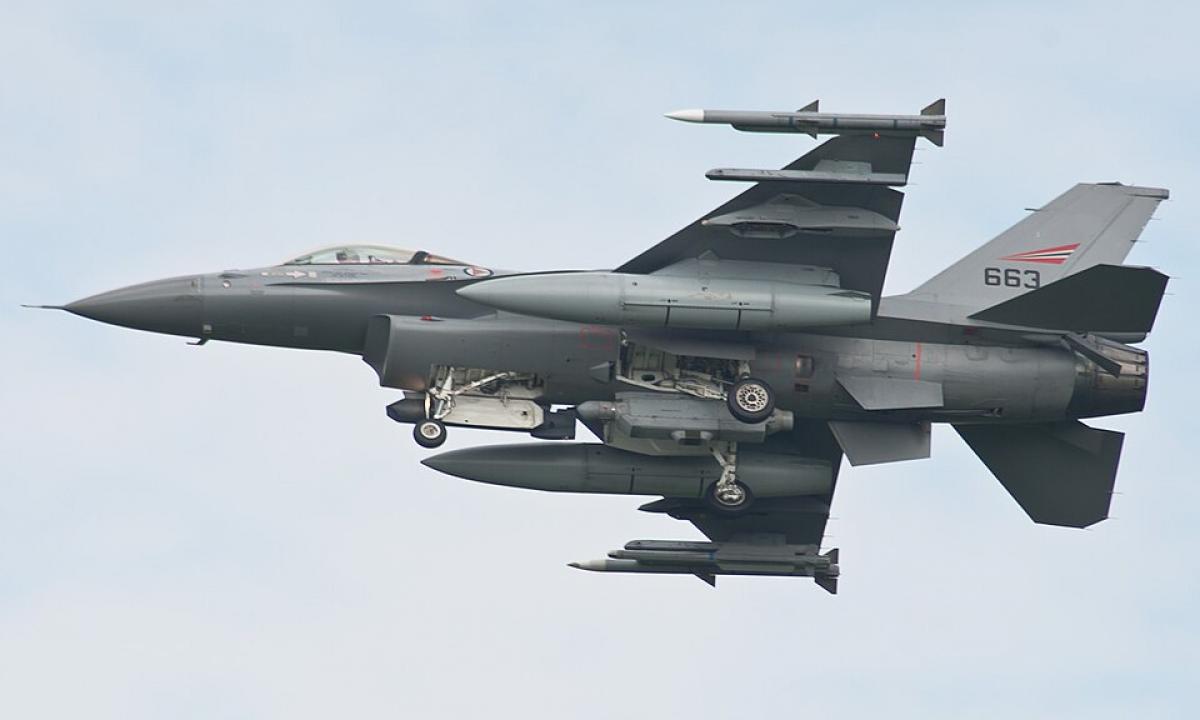 Jie turėjo kovoti su rusais. Jie netinka skrydžiams