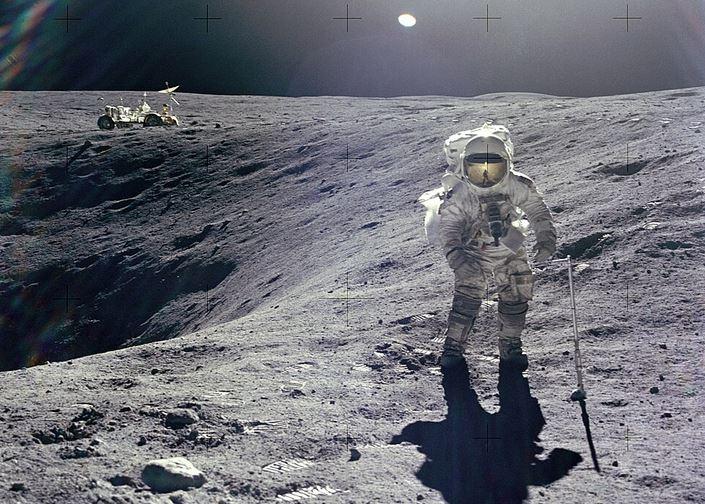 Mėnulyje