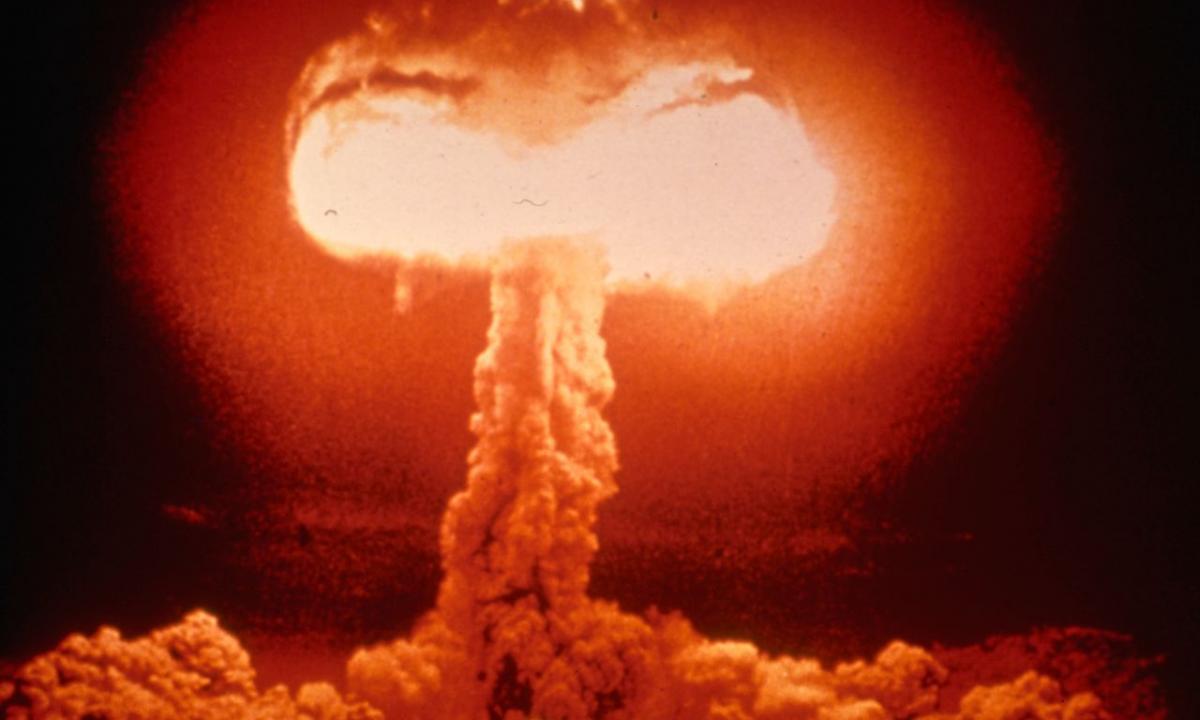 Lemiamas signalas iš Ukrainos: branduolinis ginklas taptų „galutiniu tašku“ (Video)