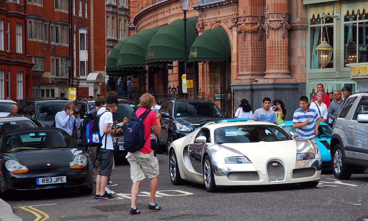 Pamirškite prabangius vokiečius: paskelbtas geriausias 2026-ųjų automobilis – jis pigesnis, bet tiesiog triuškina konkurentus