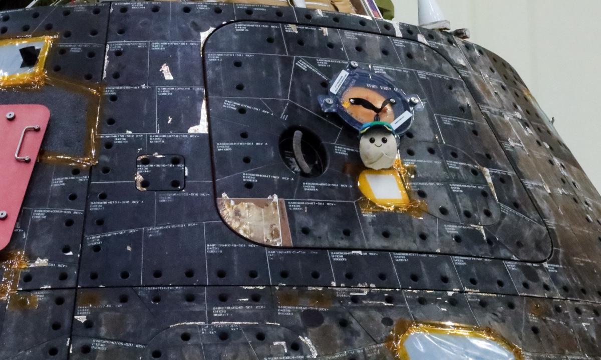 „Artemis 2“ misija baigėsi. Kokie tolesni NASA planai Mėnuliui?