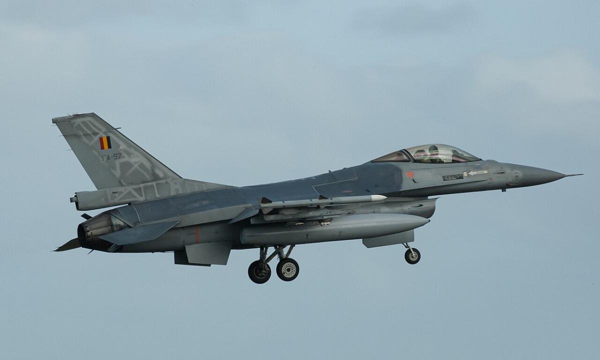 „Yra tik pusė.“ Kas nutiko su Ukrainos F-16 flotile?!