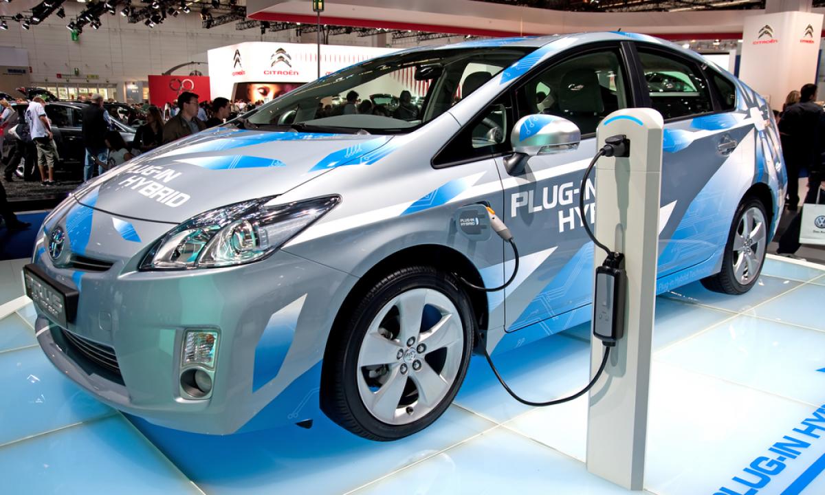Kaip lengvai sužinoti tikrąjį elektromobilio nuvažiuojamą atstumą? Atskleista paprasta formulė