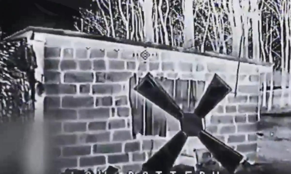 Smūgis vienas-du. Štai kaip dirba Ukrainos gynėjai (Video)