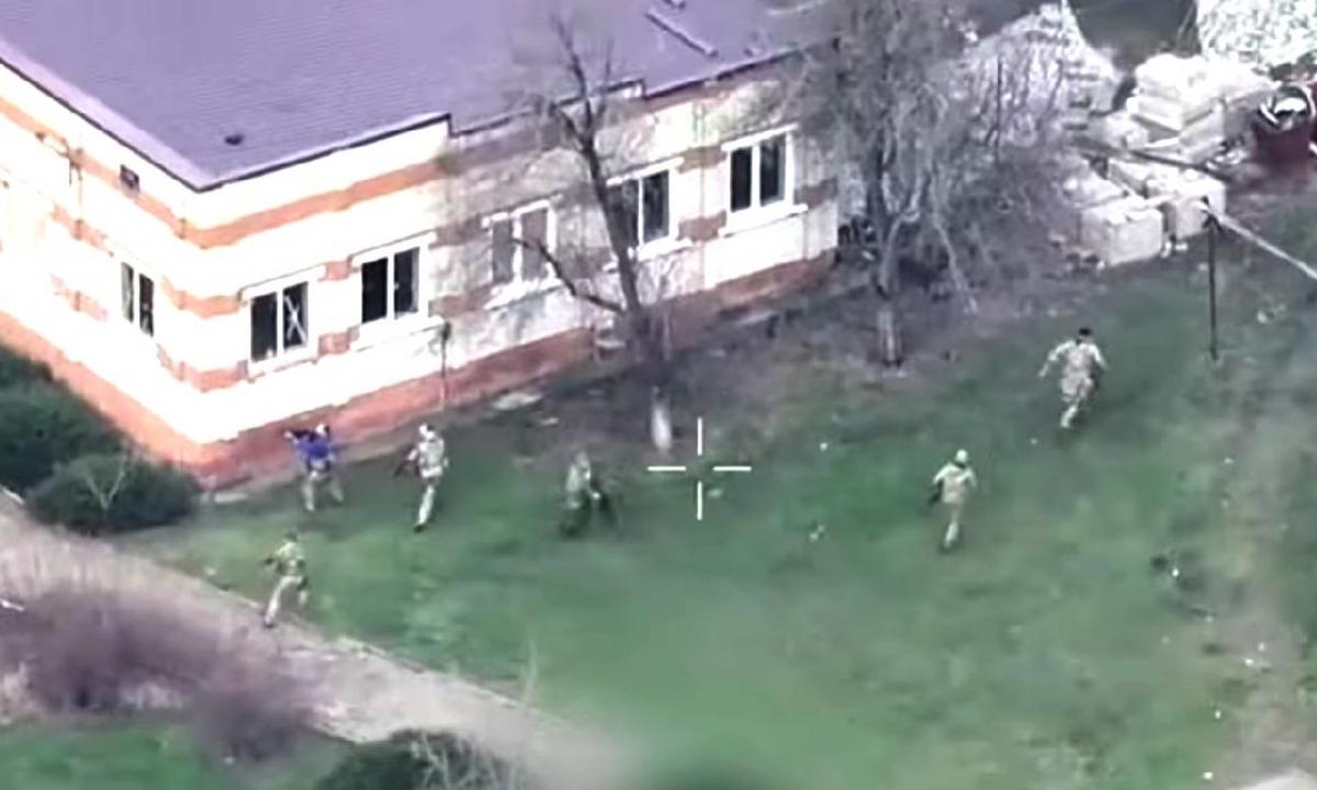 Jie išsibarstė kaip tarakonai – jie neturėjo šansų prieš „Striks“ (Video)