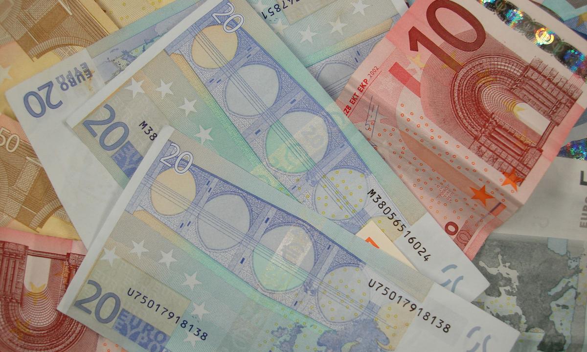 Atsisveikinsite su grynaisiais? Skaitmeninis euras jungia aukščiausią pavarą: paaiškėjo, kas laukia jūsų piniginės