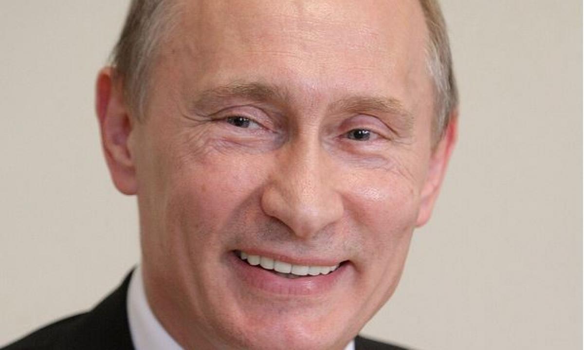 Putinas gavo „licenciją žudyti“: bet kurio nusikaltėlio su Rusijos pasu suėmimas dabar gali tapti pretekstu invazijai