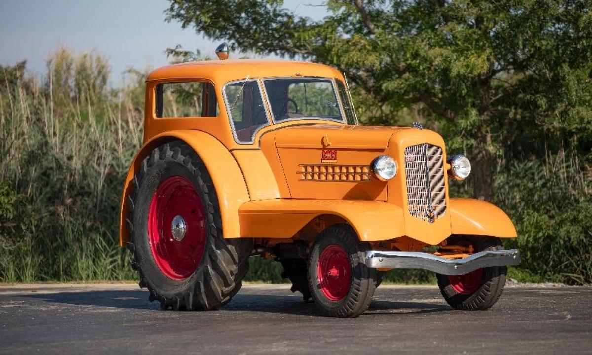 Kada traktoriai gavo uždaras kabinas? Kodėl pirmasis bandymas virto totaliu fiasko? (FOTO)