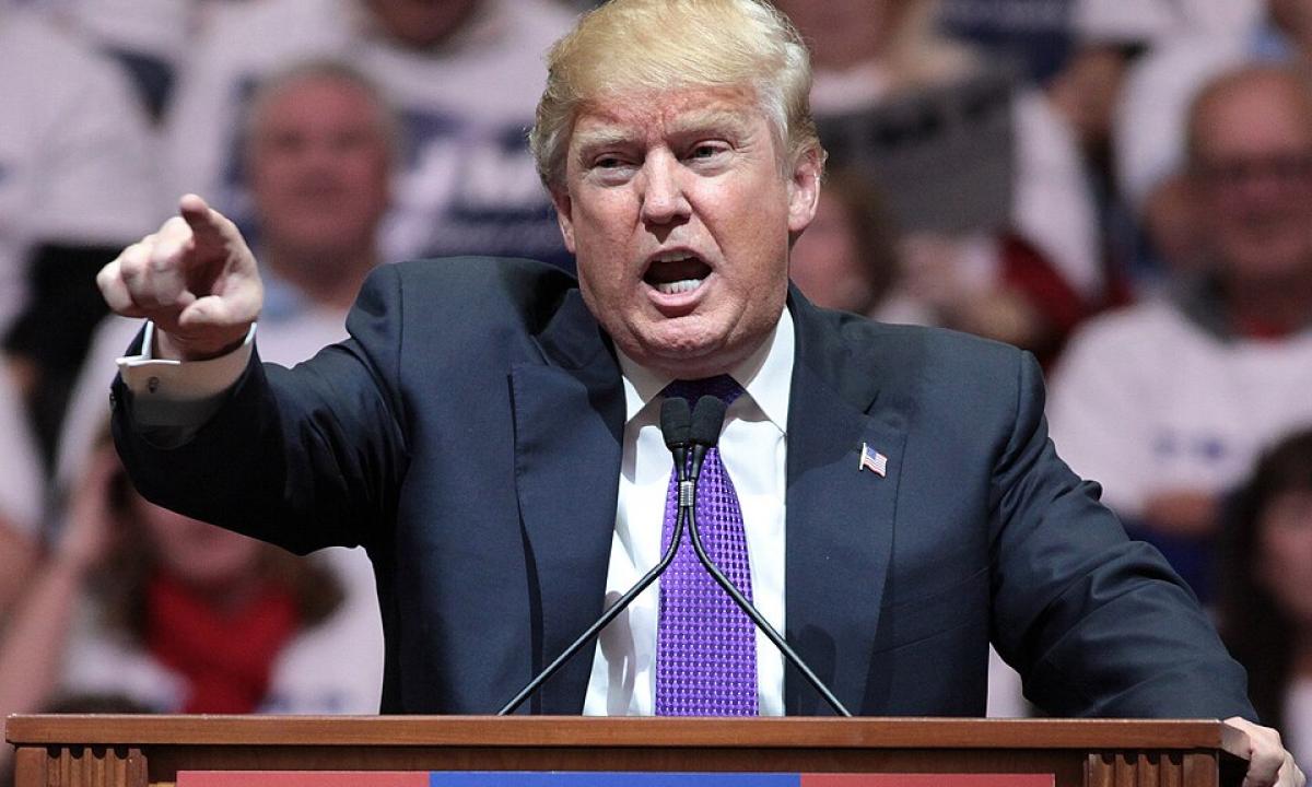 Ar Trumpas psichiškai sveikas? Ši tema vėl grįžta