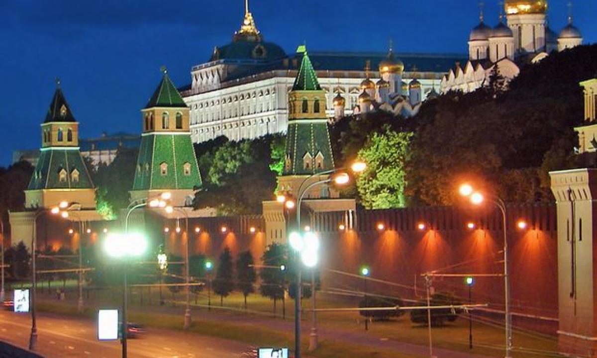 Kremliuje kaukia sirenos: Rusijos ekonomika rėžėsi į sieną – tokio smūgio nematė nuo pat sankcijų pradžios