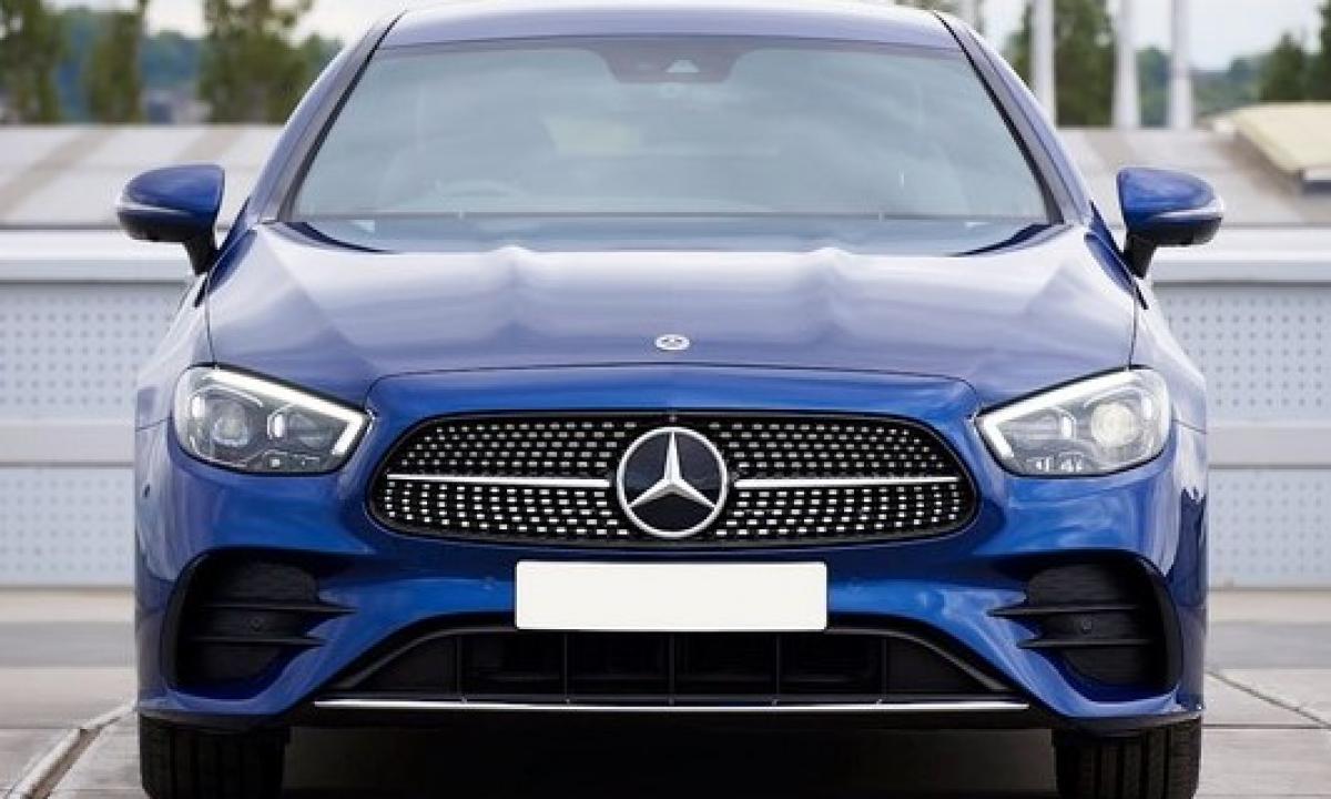 Kaip automobilio jutikliai ir siurbliai saugo variklį: technologijos po variklio dangčiu