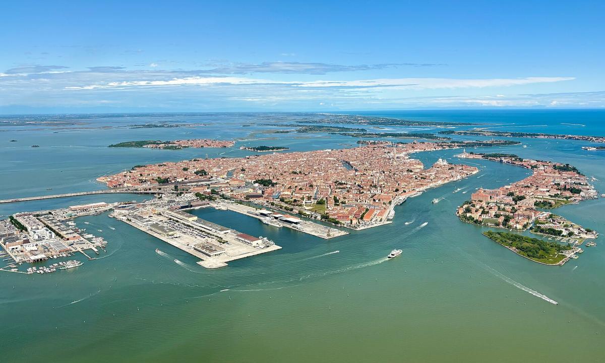 Šis miestas sparčiai skęsta. Mokslininkai turi 4 gelbėjimo scenarijus