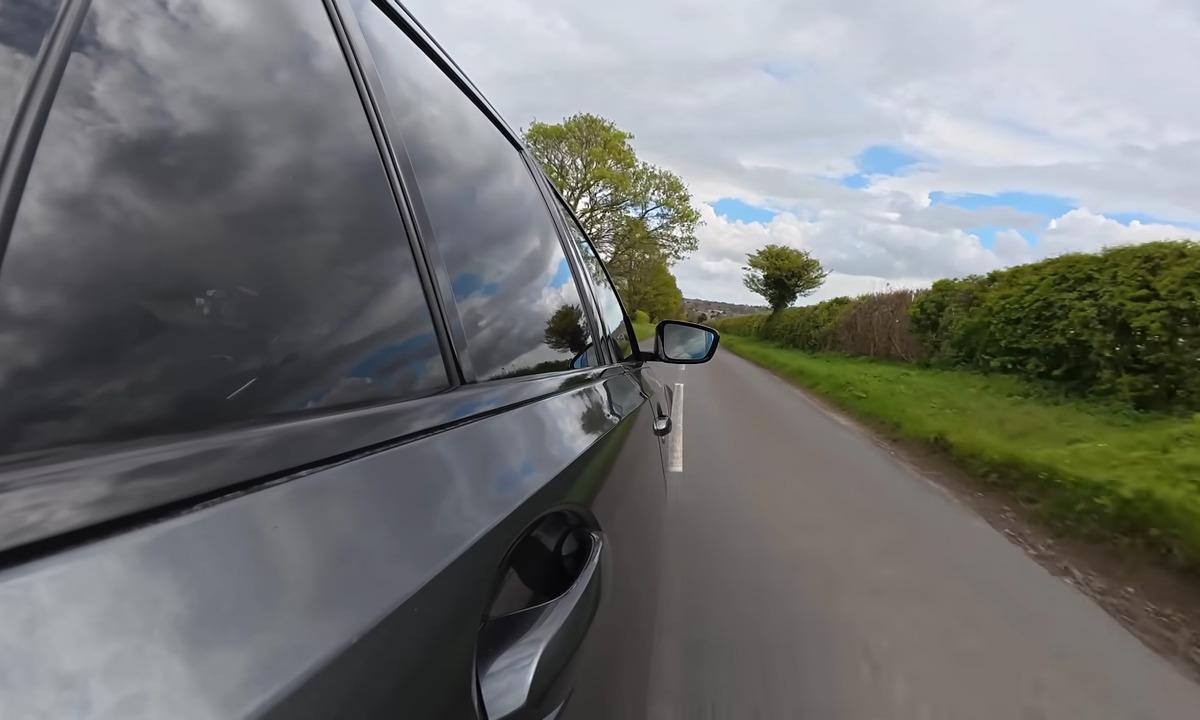 Jie atrakino „amžinąjį kurą“. Tesla, tavo eilė bijoti