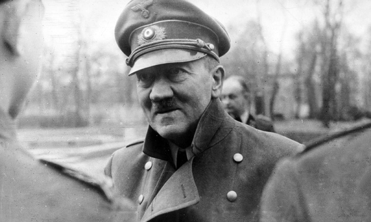 Kur Hitleris „dingo“ – Argentinoje ar Brazilijoje, ir kodėl Stalinas ieškojo fiurerio asmeninio odontologo?