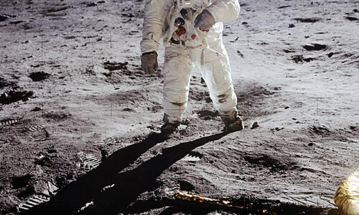 Pirmieji žodžiai po nusileidimo Mėnulyje. Jie skambėjo visiškai kitaip, nei daugelis mano