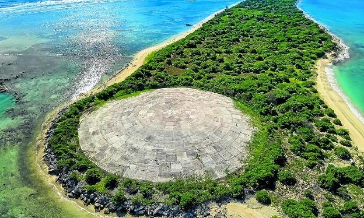 Didžiausias pasaulyje radioaktyvus kapas – kiauras: ant „dangčio“ aptikta įtrūkimų (FOTO)