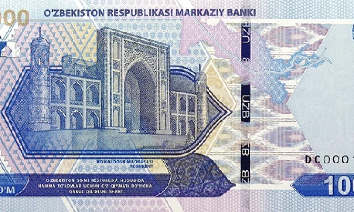 Uždraudė atsiskaityti grynaisiais pinigais. Šalies gyventojai pasipiktinę