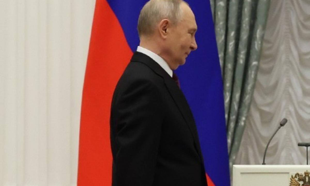 Stebinanti žinia iš Kremliaus – „Putinas pasiruošęs susitikimui.“ Ką tai reiškia