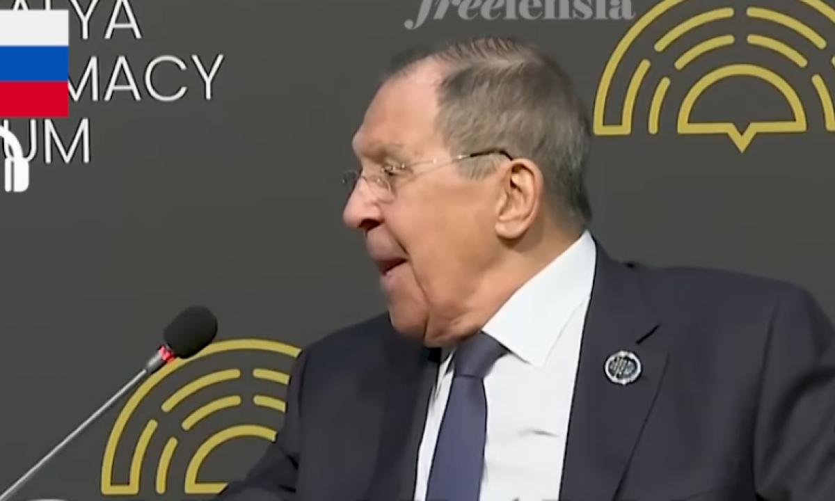 [ŽT] Kortos atskleistos: Lavrovas skelbia apie prasidėjusį „totalinį karą“