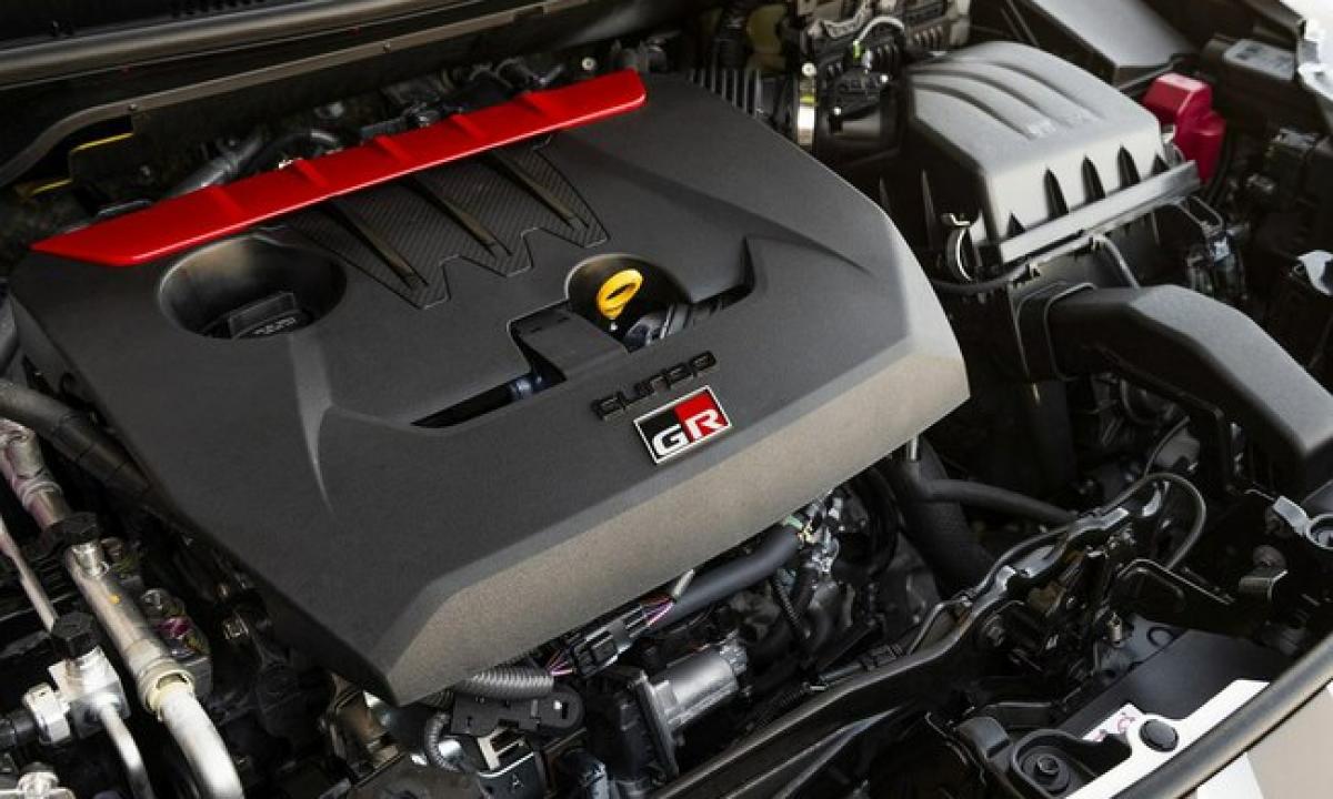 „Toyota“ skelbia revoliuciją. „Mūsų variklis – elektromobilių pabaiga“. Ir tai ne vandenilis