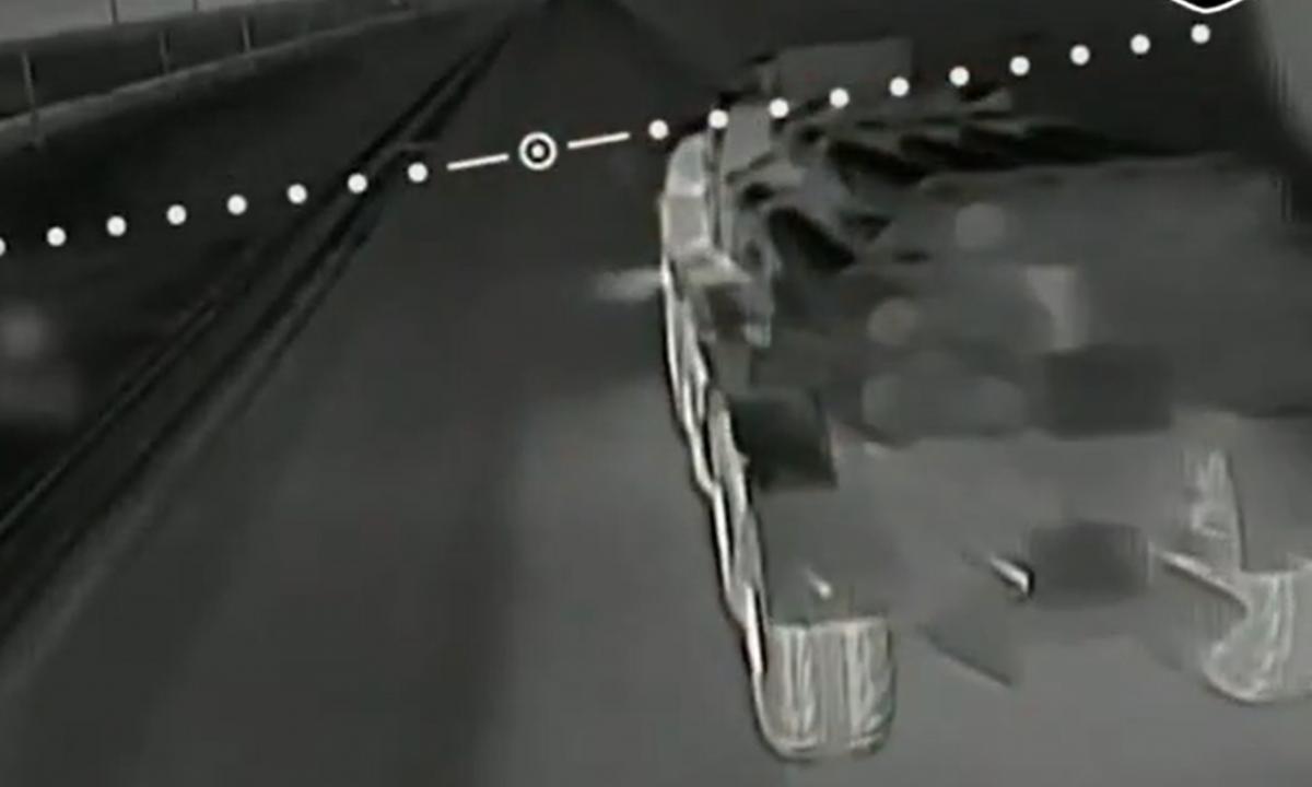 Susekė pačiu laiku! Rusai šį monstrą metė į frontą (Video)