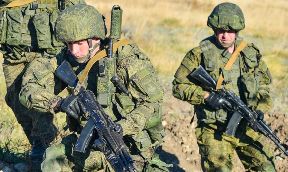 „Kišo koją į mėsmalę.“ Rusijos armijoje – patvirtintas kanibalizmo atvejis!