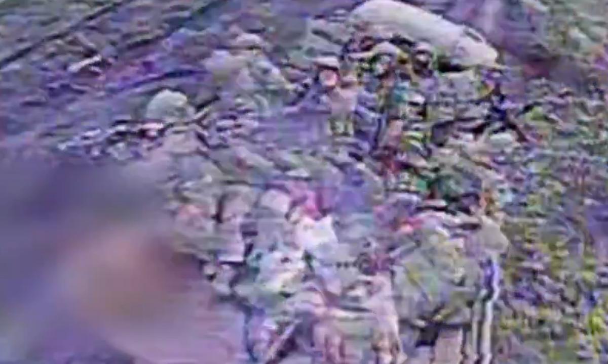 Vos vienas smūgis ir tiek okupantų! Ką rusai daro šioje vietoje (Video)