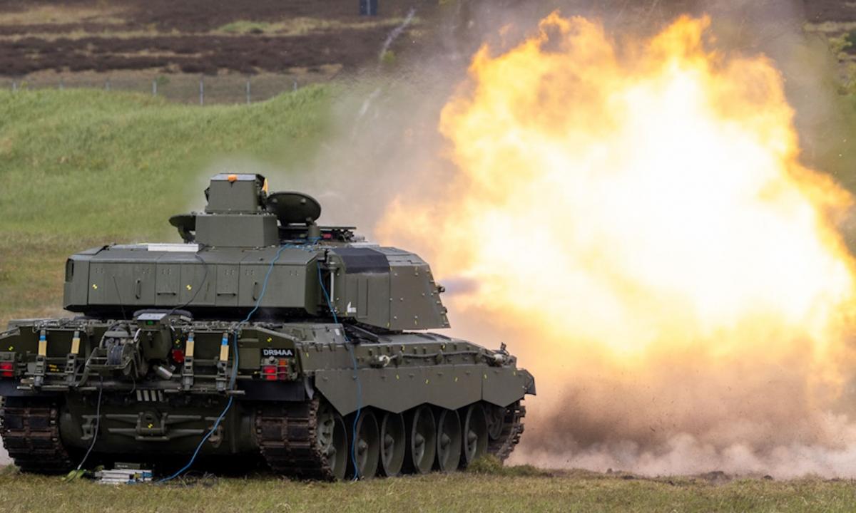 Šį tanką gaus tik viena šalis. „Jis pranoksta viską, ką turi Putinas“ (Foto, Video)