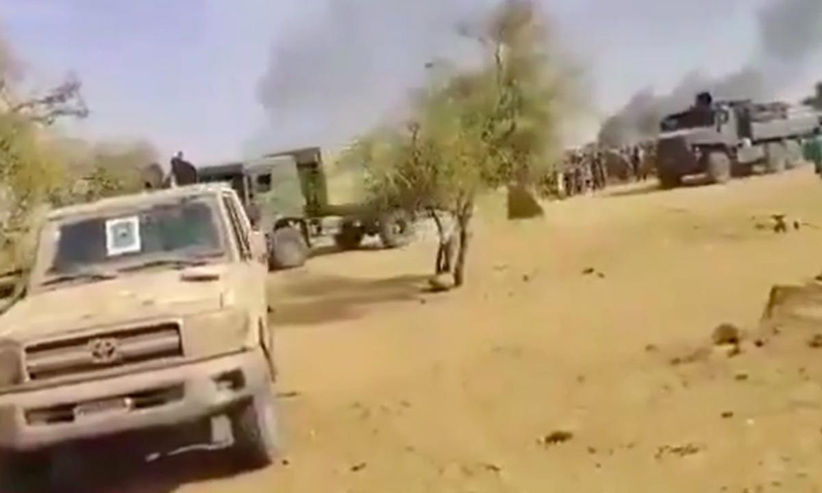 Rusai traukiasi. Tai didžiausias puolimas per daugelį metų (VIDEO)