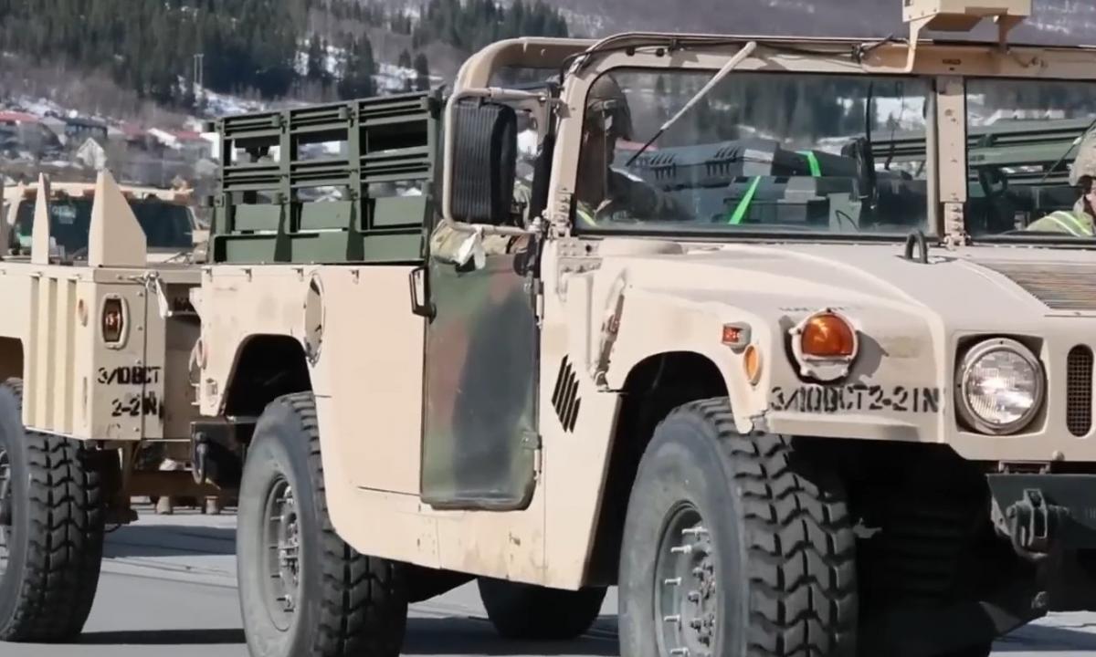 800 000 karių. Rytų link