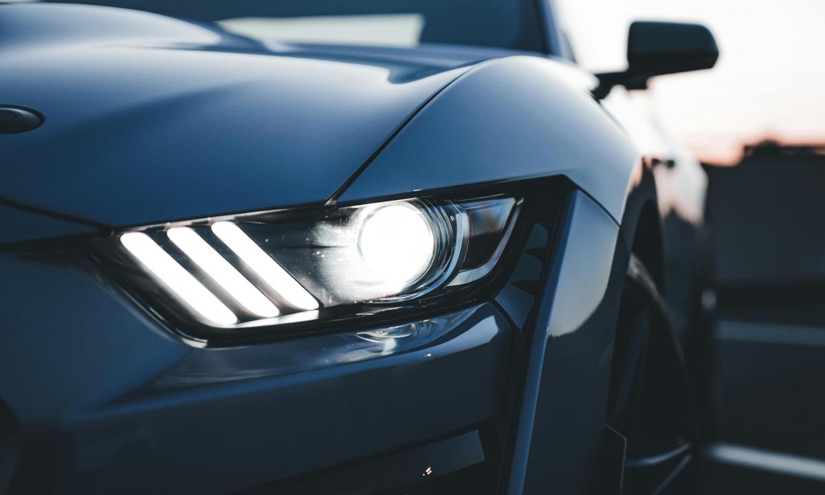 Benzininių automobilių era baigėsi: jie  patvirtino tai, ko bijojo tūkstančiai!