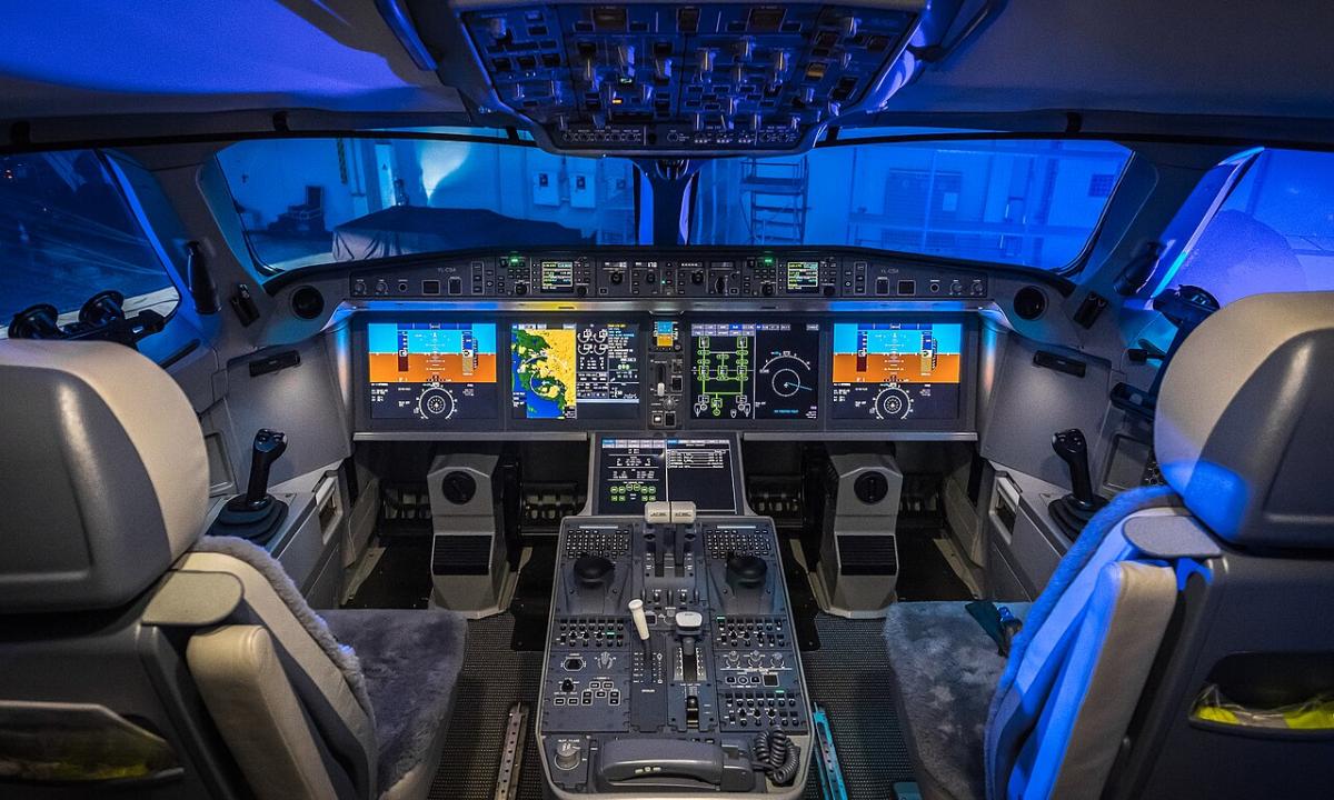 Pilotai bus „akli“: Rusija sugalvojo, kaip „nustebinti“ aviacijos pasaulį.