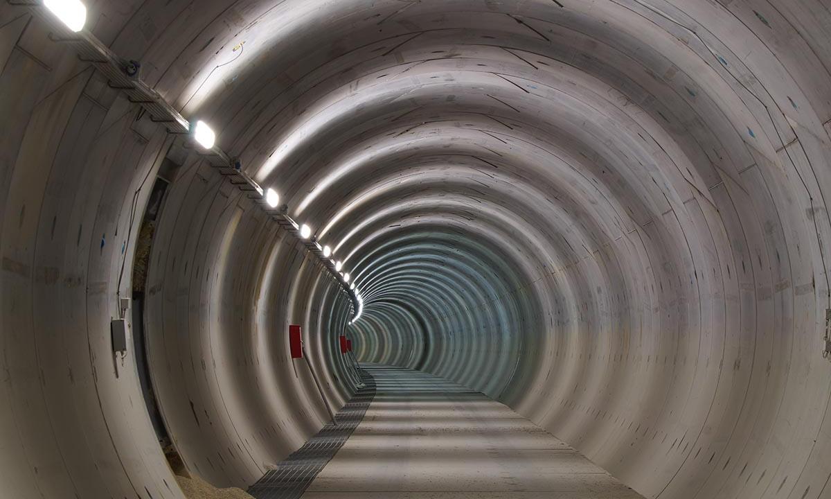 Europa meta iššūkį gamtai: po Alpėmis statomas 64 km ilgio monstras, kuris nušluostys nosį visam pasauliui