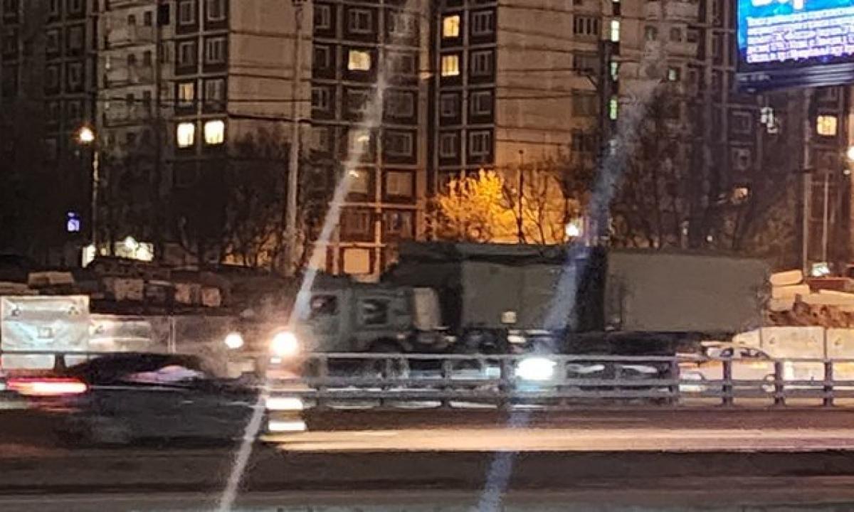 Jie juda per Maskvą. Jie turi vieną tikslą (Foto)