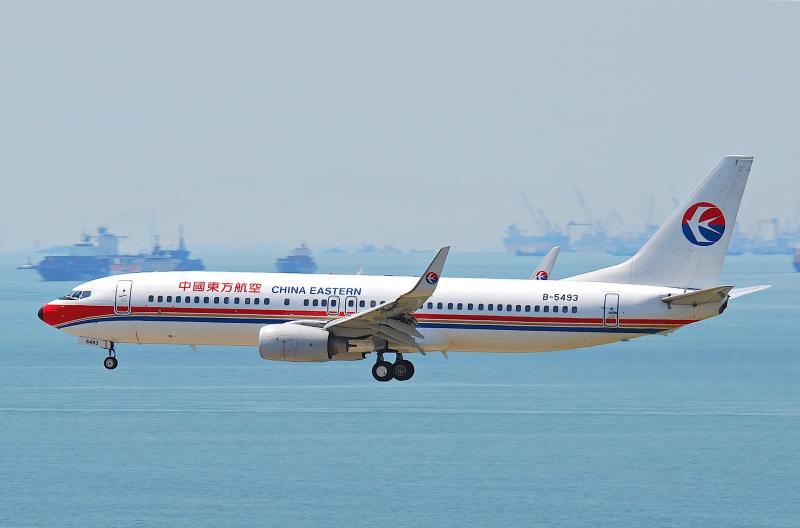 China Eastern Airlines Boeing 737-800