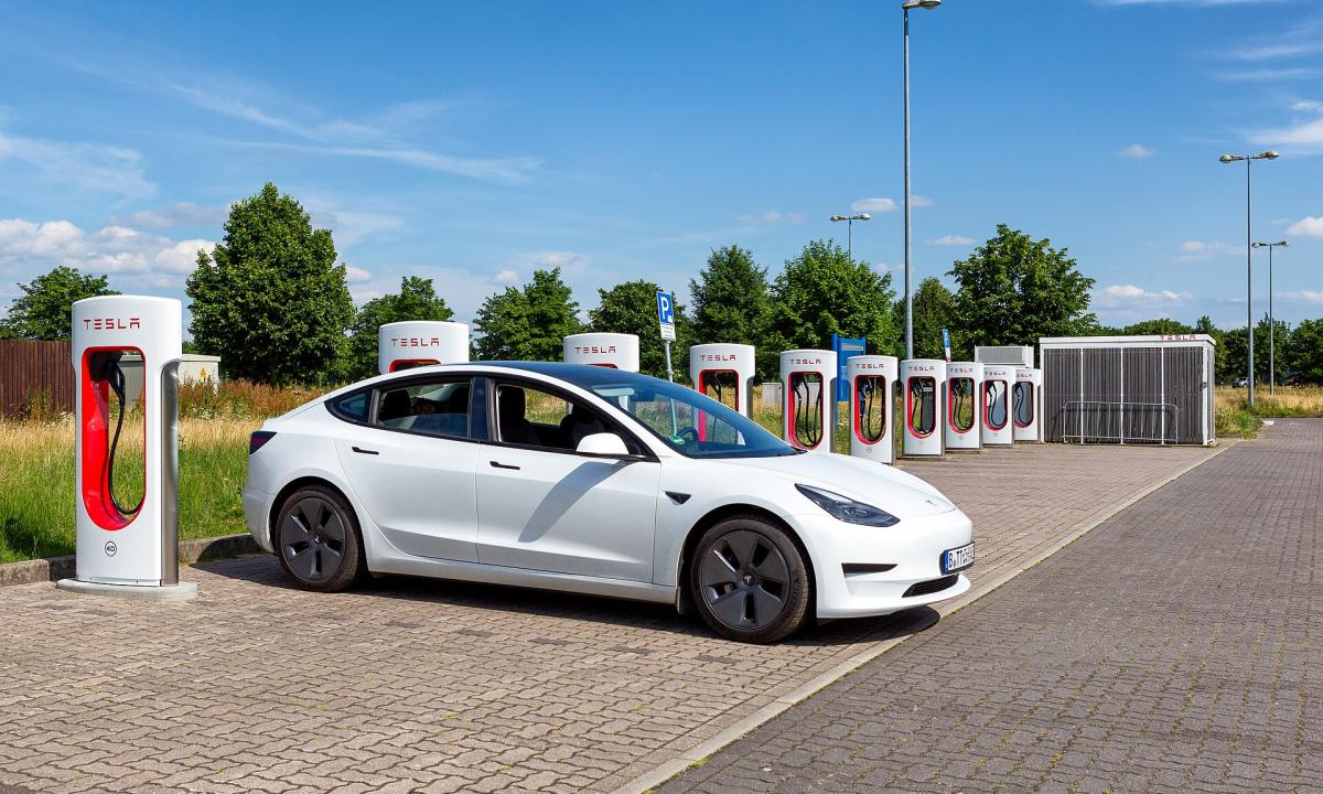 Elektromobiliai neigiamai veikia sveikatą. Netikėti tyrimų rezultatai