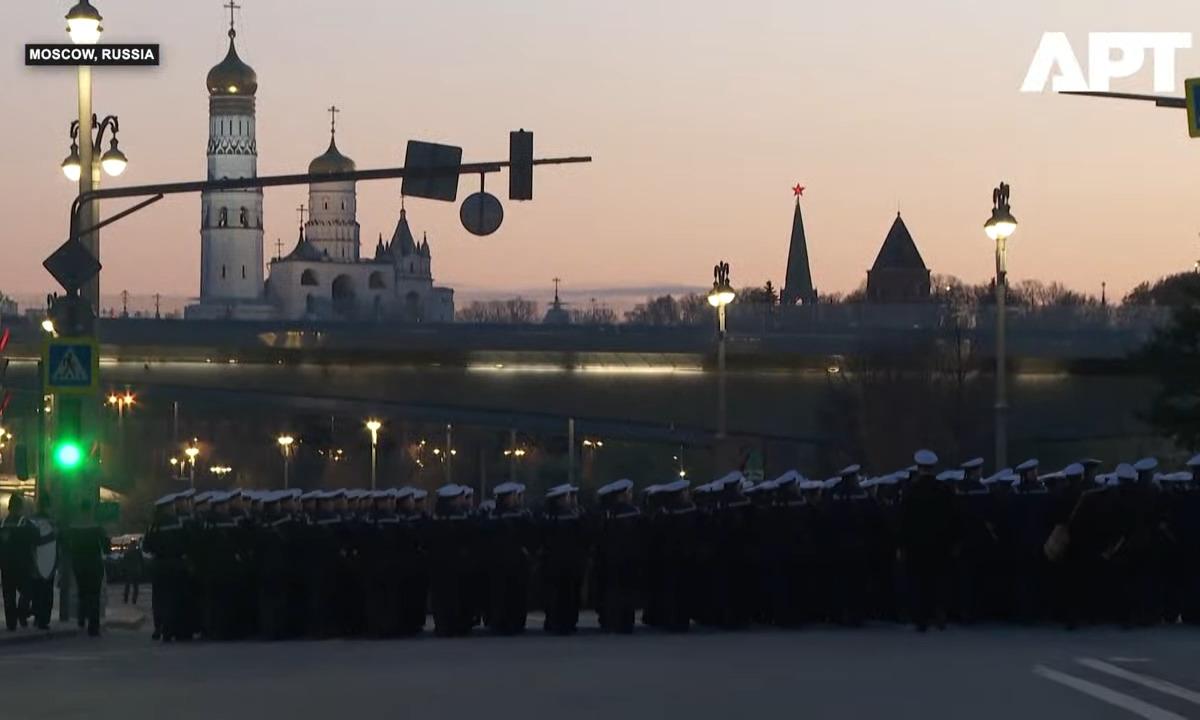 Diplomatai kraunasi lagaminus? Šokiruojanti žinia iš Rusijos (Video)