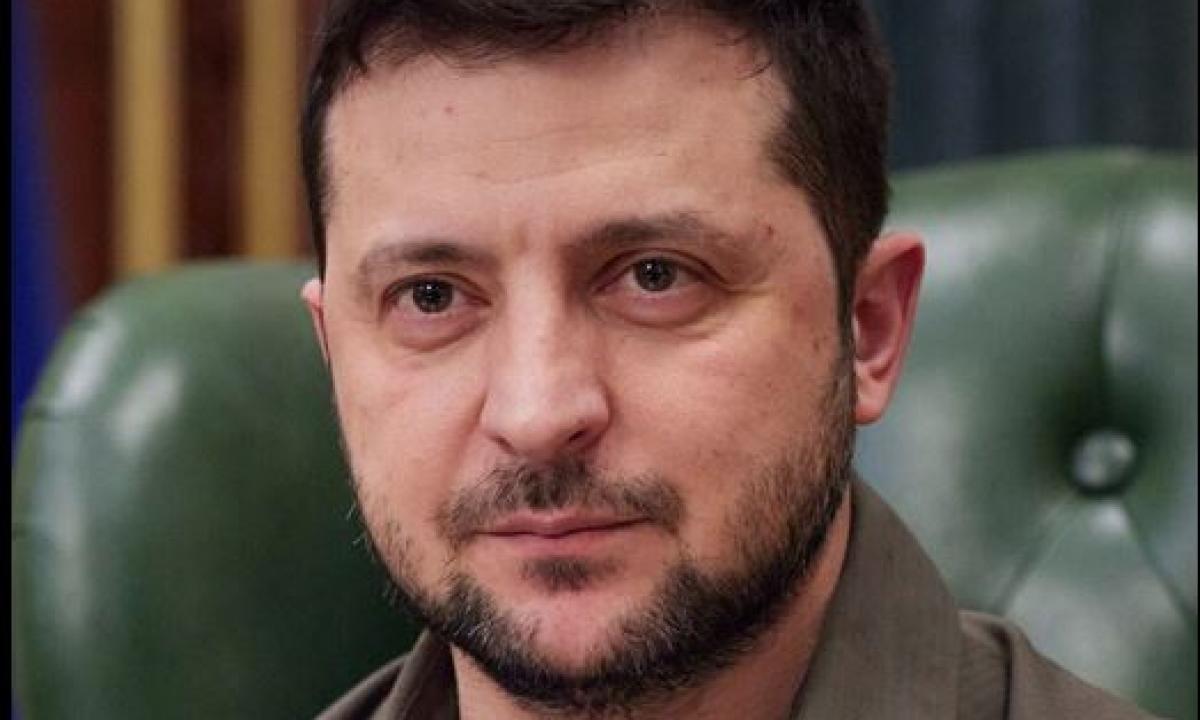 Zelenskis kerta iš peties: prasidėjo masinis „perkrovimas“
