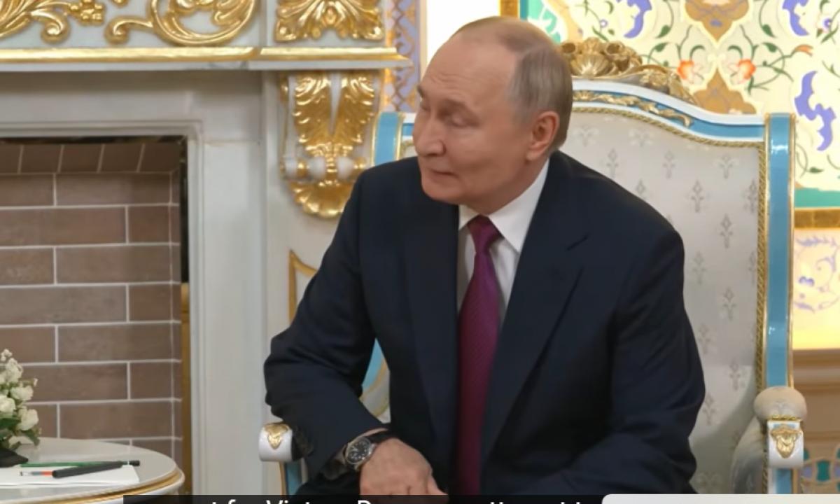 [ŽT] Laukia atvykstant: Kremlius oficialiai įvardijo, kada ir kur Putinas priimtų Zelenskį