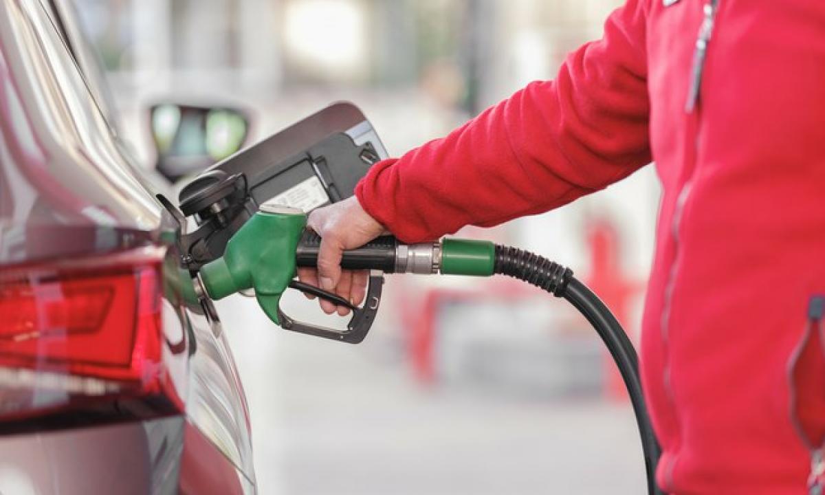 „Daugiau žalos, nei naudos.“ Perspėja mechanikai. Šių degalų geriau nepilti į automobilį