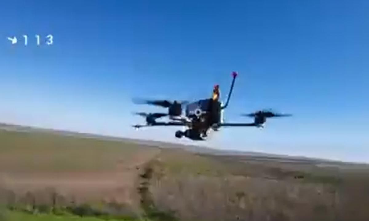 Naujas būdas naikinti dronus. Visai pigi oro gynyba (Video)