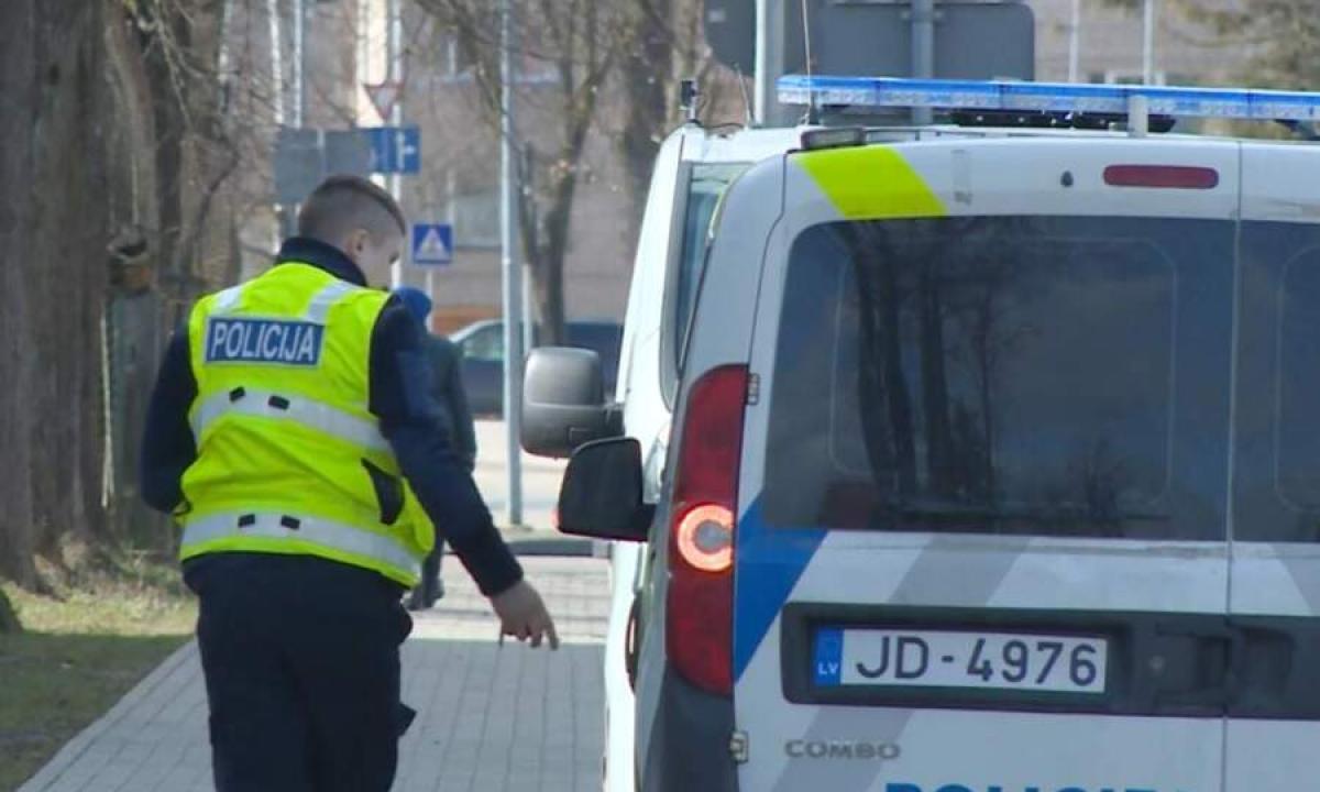 Sustabdė? Nepasigauk: šis klausimas – policijos spąstai