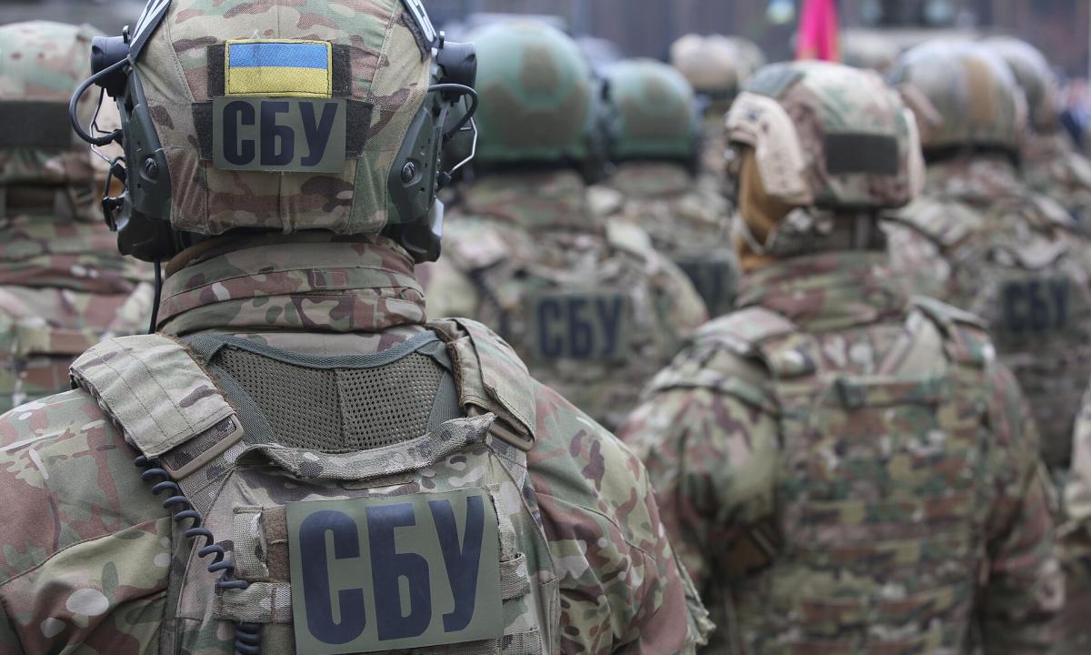 SBU uniforma ir mirtinas melas: paaiškėjo, kas iš tiesų slepiasi po „pareigūnų“ skambučiais 