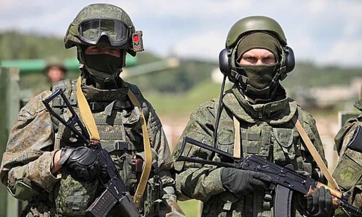 Karas 2.0: Ukrainos koviniai robotai privertė Rusijos karius pasiduoti 