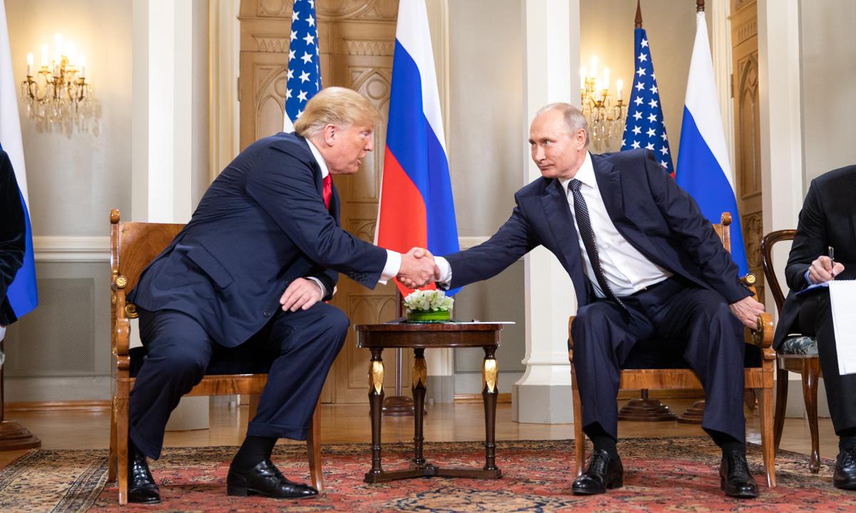 Bomba iš Baltųjų rūmų: Trumpas vyks į Maskvą? (Video)