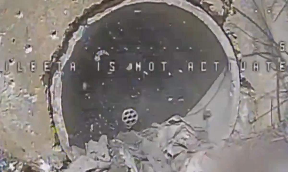 Dronas švelniai nutupia ir staiga... BAM! Ką rusai prarado Charkive (Video)