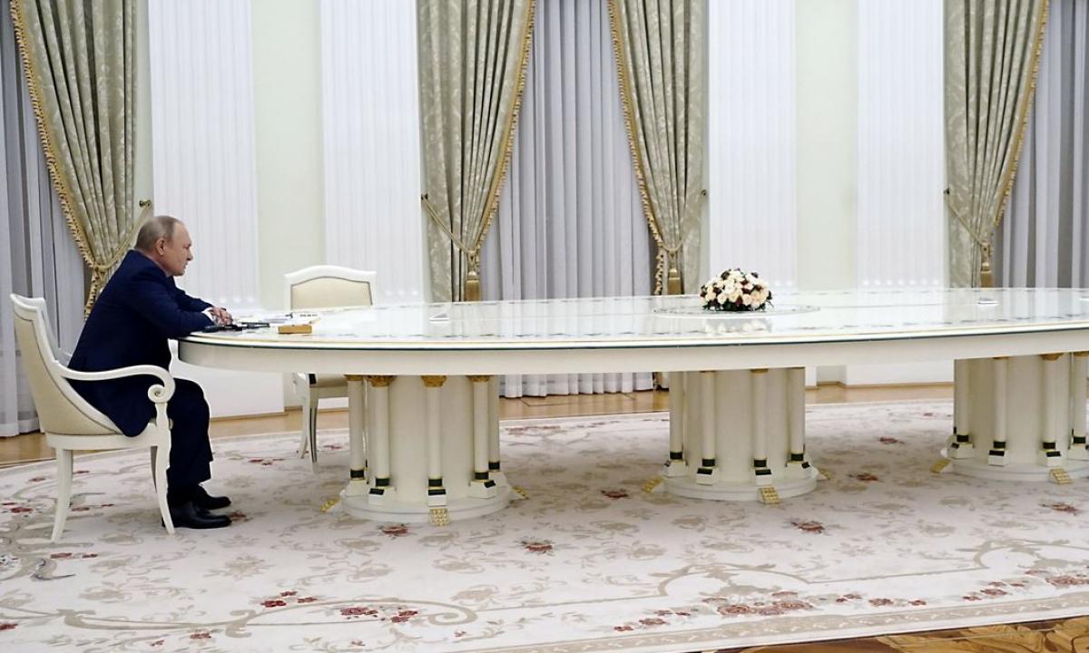 Putinas praranda Rusijos kontrolę: įtampa tarp oligarchų ir saugumo struktūrų (silovikų)